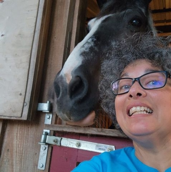 Meet your Posher, Sonya - Picture 1 of 1